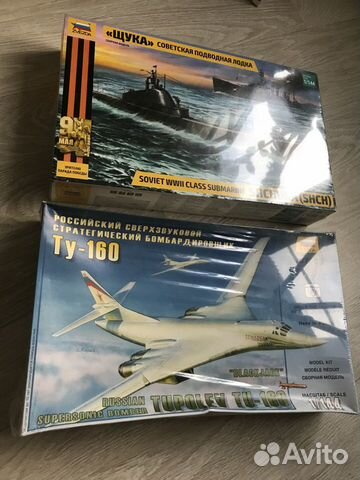 Сборные модели Звезда 1/144 ту-160 и щука