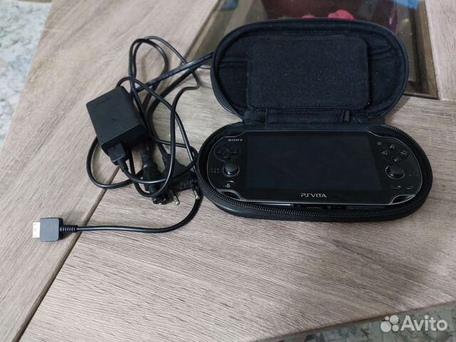 Sony Vita +64 gb + чехол