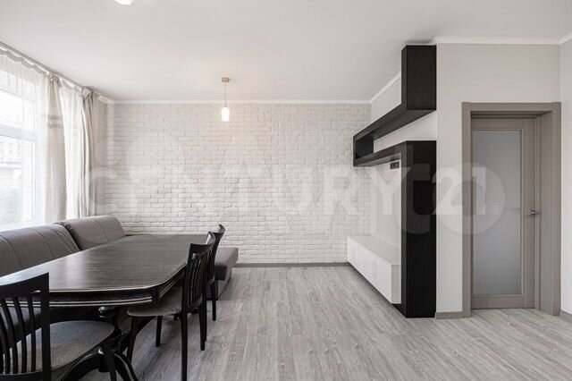 3-к. квартира, 78 м², 1/8 эт.