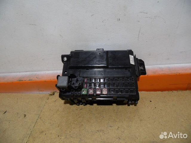 Блок реле салона Лексус лс 460