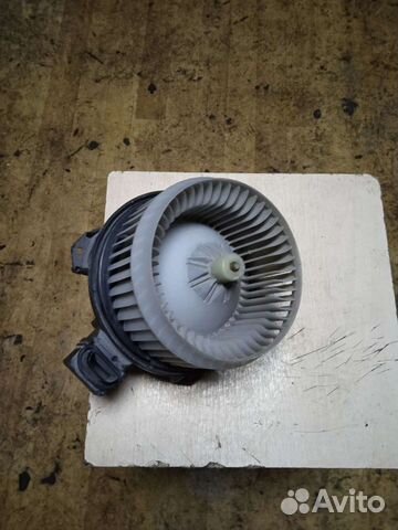 Моторчик печки Тойота Королла 150