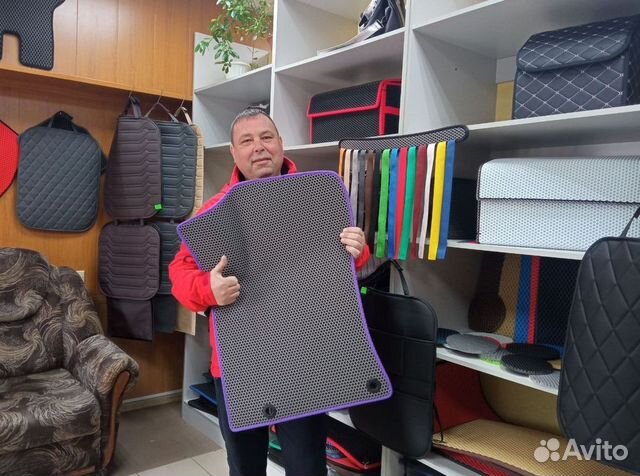 Кожаные коврики в машину