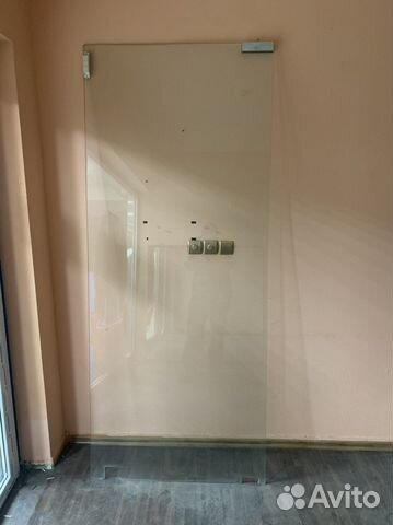 Дверь стеклянная входная бу