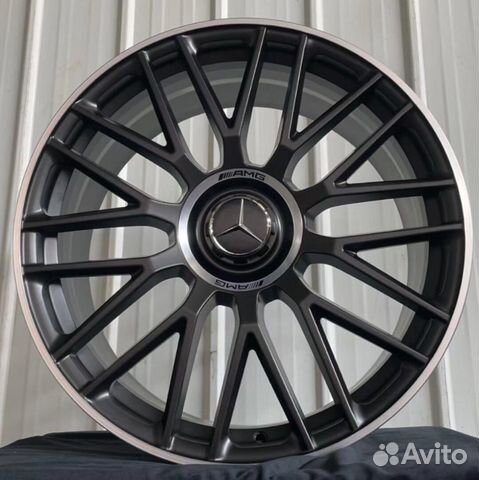Кованые диски Mercedes AMG - R22