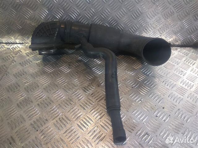 Патрубок воздушный (Резиновый) Мерседес Vito Via