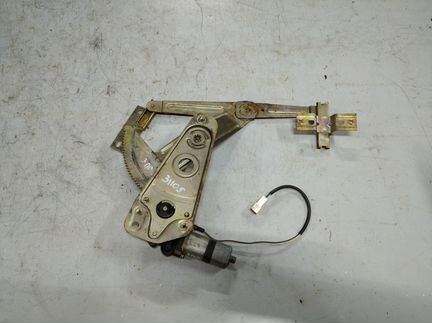 Стеклоподъемник задний правый Волга 31105