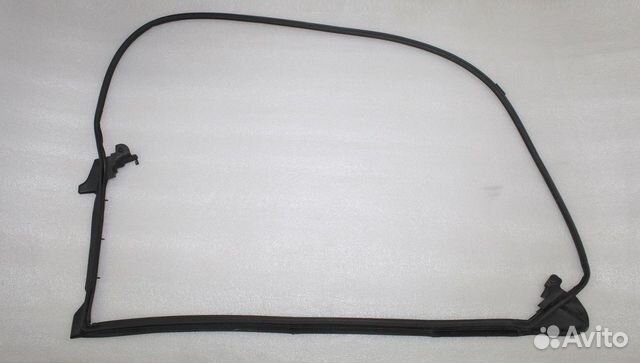 Lexus NX Уплотнитель передней правой двери 14-23