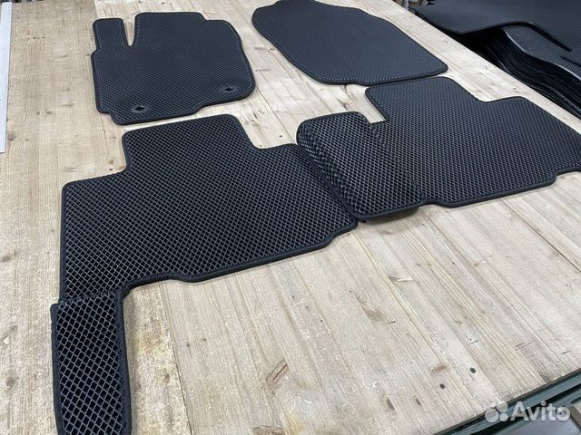 Автоковрики EVA для Toyota RAV-4 2012-2019