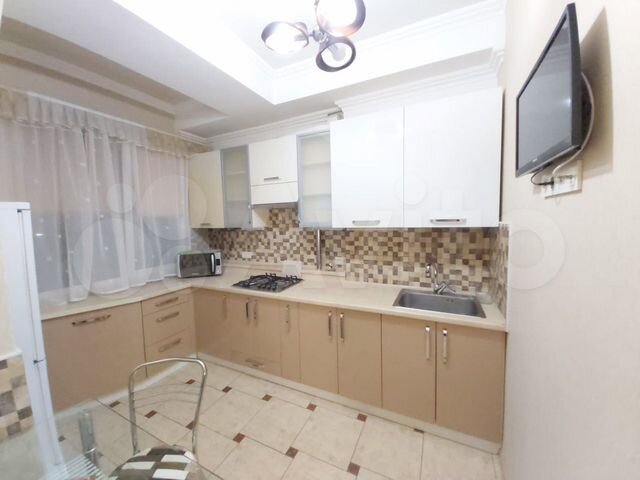 1-к. квартира, 43 м², 4/9 эт.