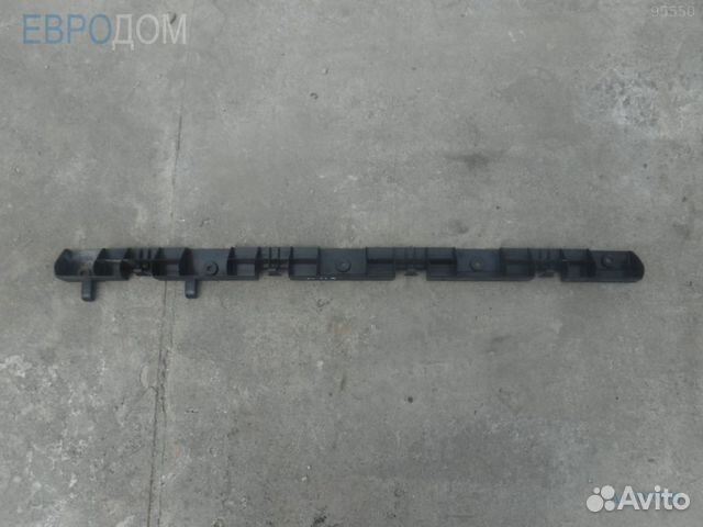 Крепление / кронштейн короба заднее правое mercedes W164 s1107678