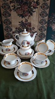 Чайный фарфоровый сервиз