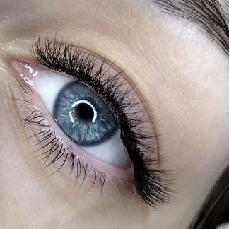 Наращивание ресниц, ламинирование, брови