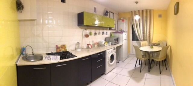 2-к. квартира, 45 м², 1/4 эт.