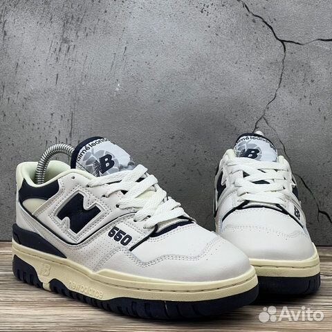 Кроссовки New Balance 550