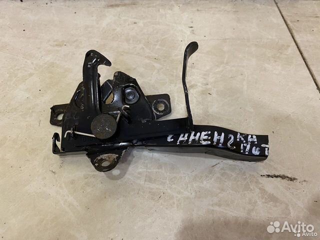 Замок капота SsangYong Kyron