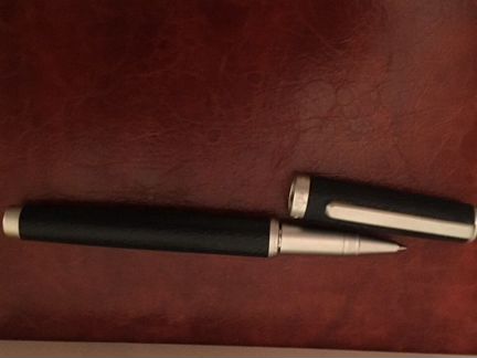 Ручка от Ulysse Nardin