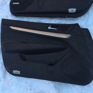 Передние дверные обшивки Infiniti G35X