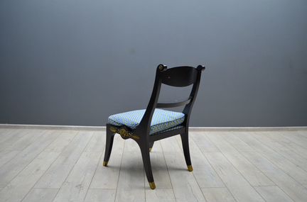 Стул, Италия