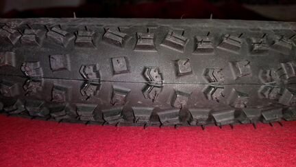 Покрышка Mountain King II Performance 26x2,2