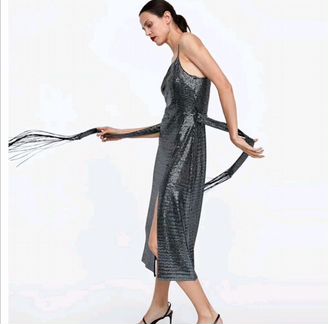 Платье Zara черное пайетки, новогоднее