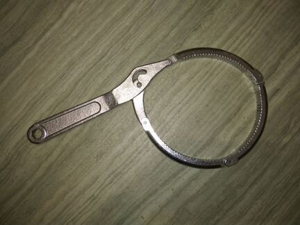 Ключ для съёма масленого фильтра / Съёмник