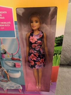 Кукольный домик для Барби Barbie с мебелью FXG55