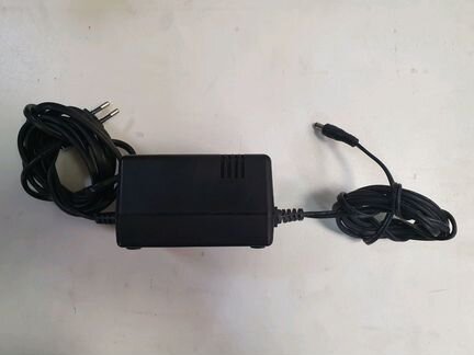 Блок питания 13,8 V 1,7 A