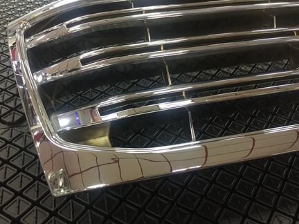 Решётка радиатора хром Land Cruiser 100 2003-2005