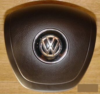 Подушка безопасности в руль передняя левая Vw