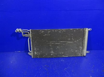 Радиатор кондиционера Volkswagen Polo 5 sedan 2010