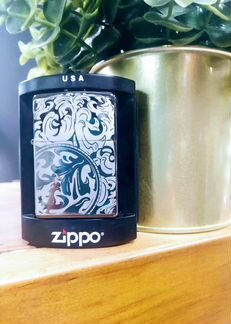 Оригинальнаязажигалка Zippo Magnifying Scrolls 150