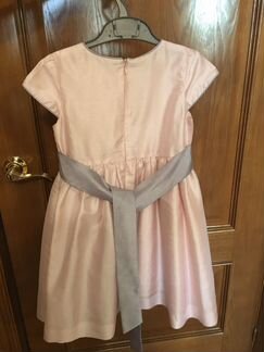 Платье на 5-6 лет праздничное