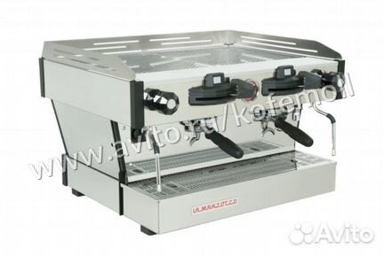 Профессиональная кофемашина La Marzocco Linea PB