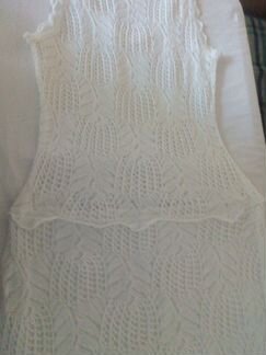 Вязаное платье ручной работы