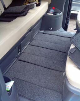 Коврики в салон багажник Volkswagen Multivan T5
