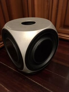 Сабвуфер Beolab 2 от Bang Olufsen