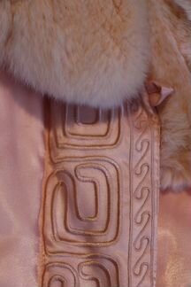 Куртка (пуховик) с воротником из кролика + шапка