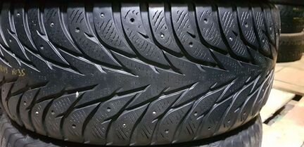 255 50 R19 Yokohama Ice Guard Stud