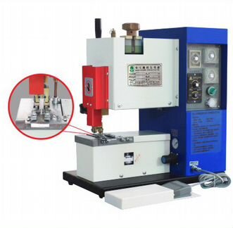 OY-898B машина для нанесения термоклея (на молнию)