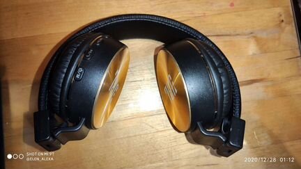 Беспроводные наушники jbl 750 BT