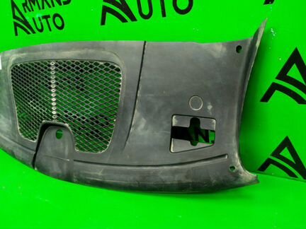 Накладка замка капота Porsche Macan 2014