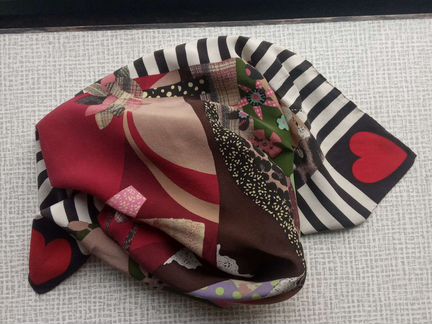 Платок шейный Moschino