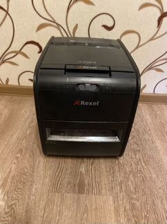 Уничтожитель бумаги шредер rexel 60x