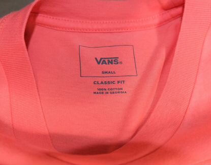 Футболка Vans