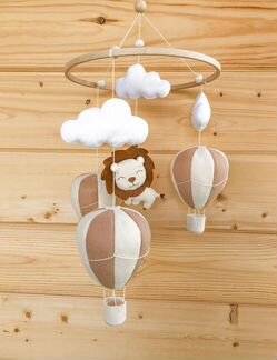 Мобиль в кроватку