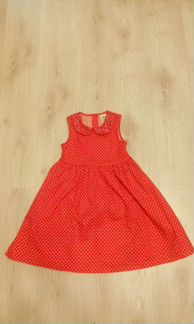 Платье новое со стразами нарядное oshkosh 5 лет