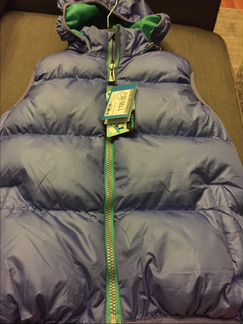 Новый жилет Futurino, 128 размер