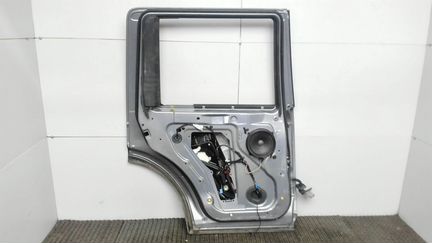 Дверь боковая левая задняя Land Rover Discovery 4