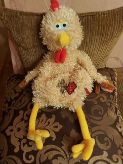 Прикольная курочка с кармашком на молнии