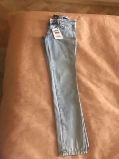 Джинсы женские